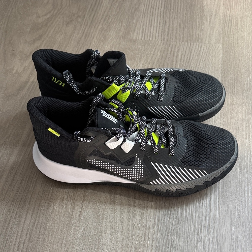 Kyrie Flytrap 5 Basketball Shoes